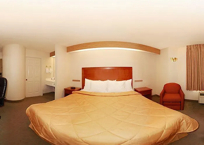 Sleep Airport Hotel