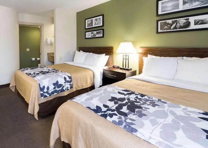 Hotel Sleep Airport 3*