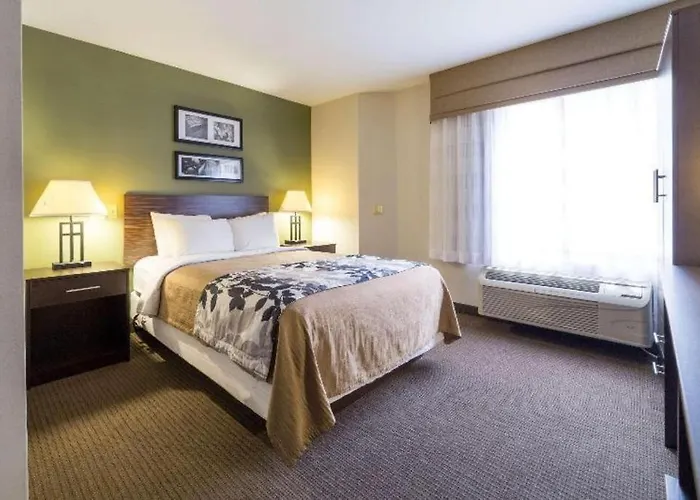 Hotel Sleep Airport 3*